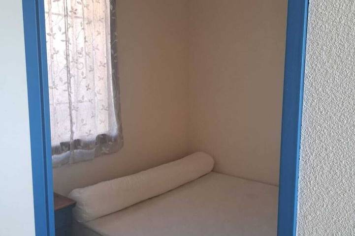 Ganze Wohnung, 1-Zimmer-Studio mit Meerblick. Ideal für 2 Erwachsene und 1 Kind. in Saint Pierre la Mer, Fleury