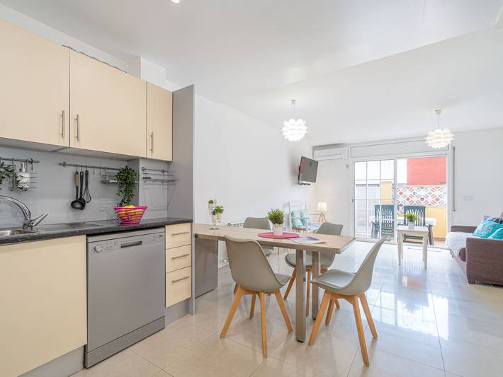 Casa rural para 6 personas, con Balcón y Terraza en Vilasacra - 2