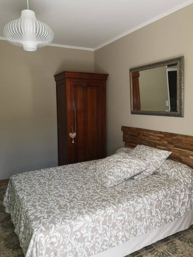 Double Room with Garden View in Aramon, Région de Nîmes