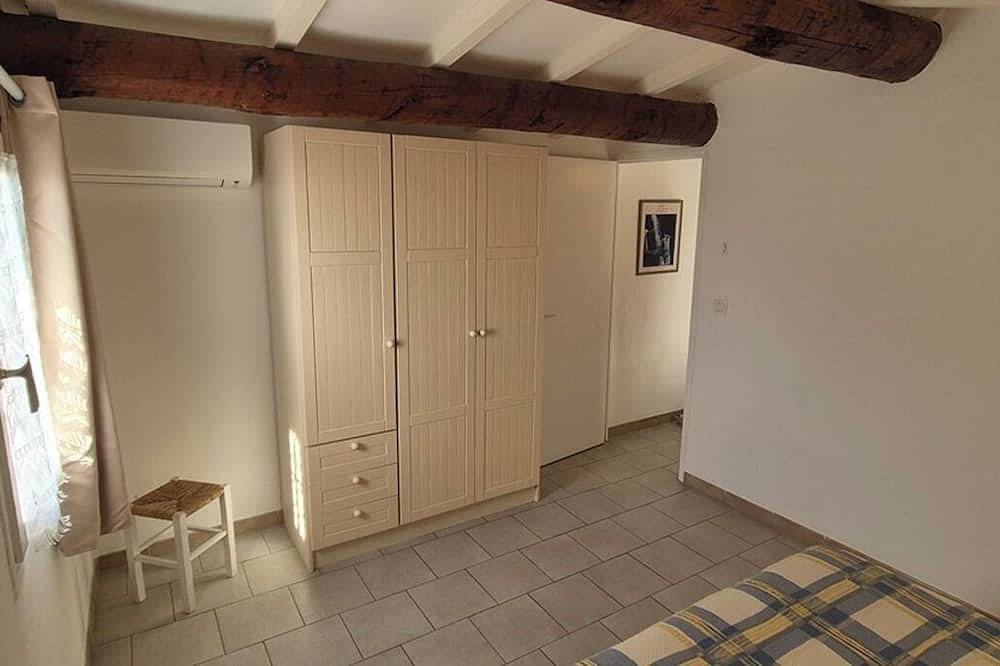 Appartement entier, Appartement 4 personnes vue mer panoramique, piscine chauffée, calme in Conca, Arrondissement de Sartène