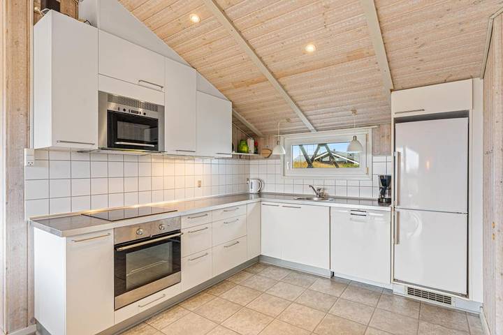 Ferienhaus für 8 Personen, mit Balkon/Terrasse und Whirlpool sowie Terrasse und Sauna in Holmsland Klit - 4
