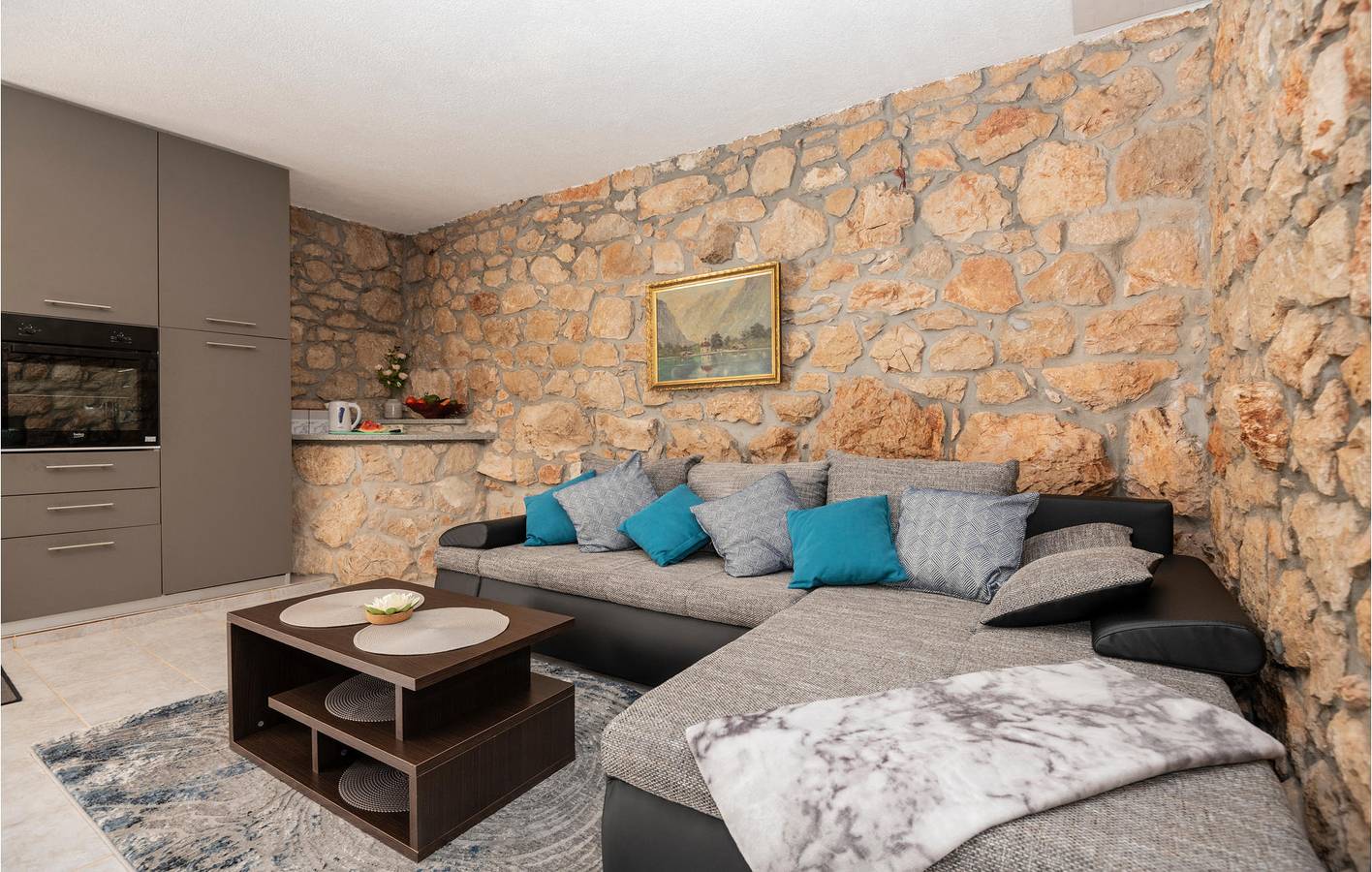 Feriehus for 6 personer med terrasse in Makarska Riviera