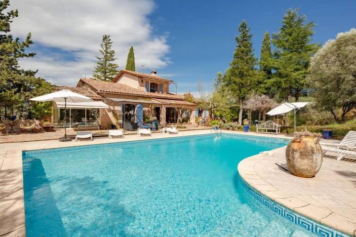 Ferienhaus für 6 Personen, mit Balkon und Pool sowie Garten - 1