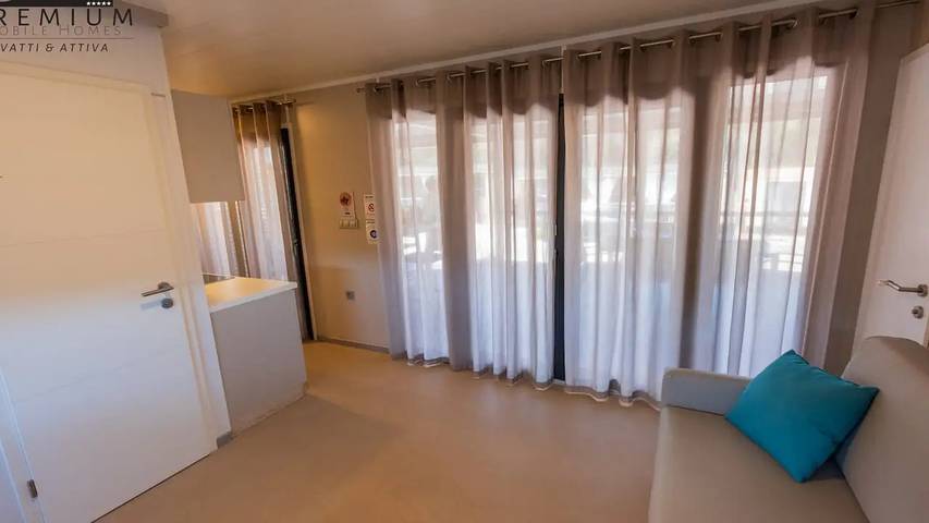 Camping für 5 Personen, mit Terrasse und Pool in Zadar