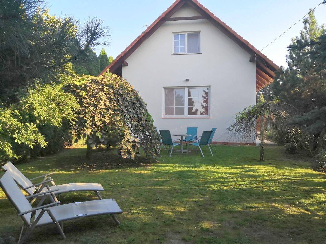 Three-Bedroom Villa in Swoszowice, Krakau
