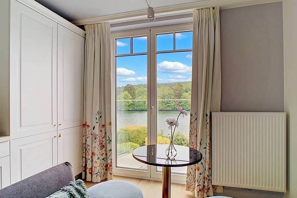 Apartamento entero, Charmeuse - Suite with Terrace & Garden Access | Meuse in Wépion, Namen
