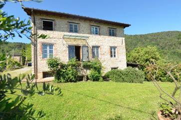 Ferienhaus für 9 Personen, mit Pool in Lucca