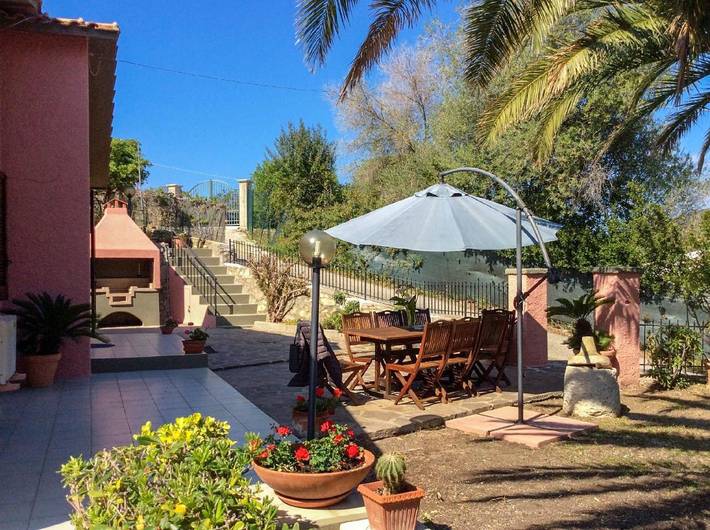 Apartamento para 7 personas, con Terraza además de Jardín y Vistas en La Pila
