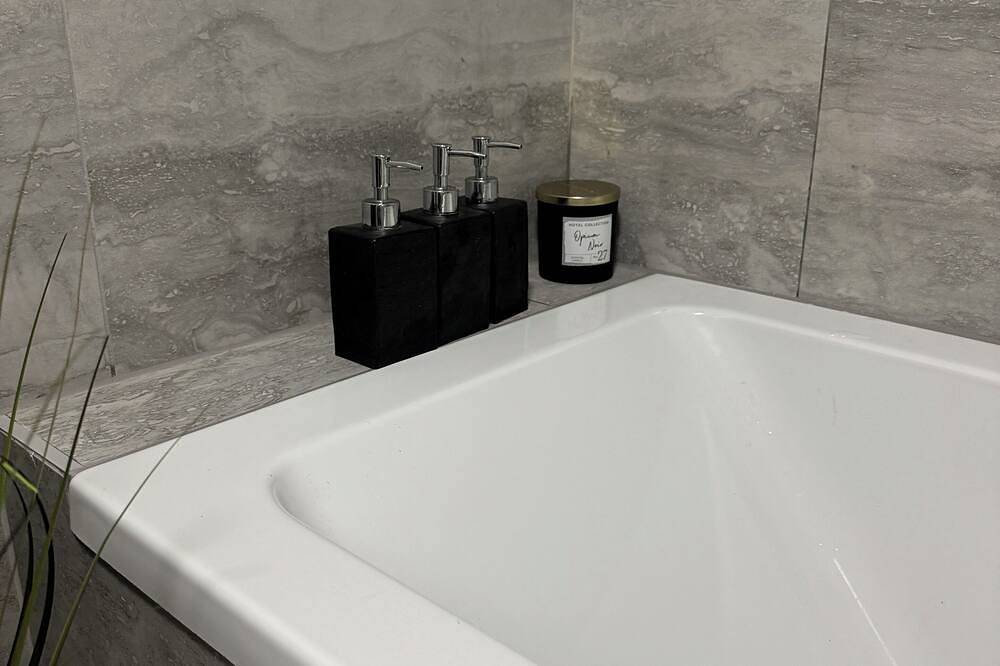 Cosy Cottage house Based in Cardiff City, 5-10 min to City Center. in Cardiff, Cardiff en omgeving