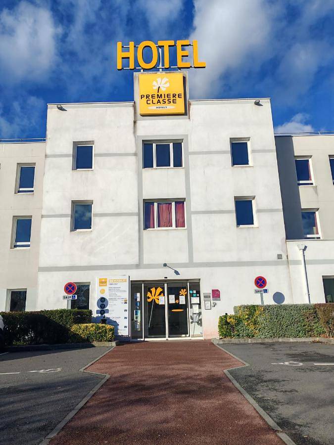 Hôtel pour 3 personnes, avec terrasse à Saint-Contest - 3