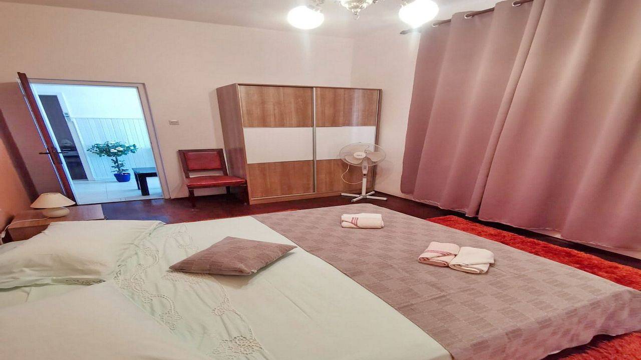 Apartamento vacacional entero, Ferienwohnung für 8 Personen (120 m²) in Smokvica in Blato, Korcula
