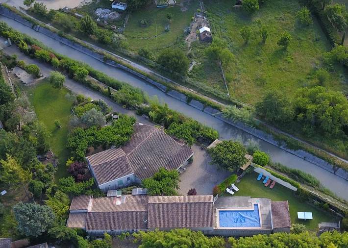 Maison de vacances pour 4 personnes, avec Terrasse et Jardin ainsi que Piscine et Vue