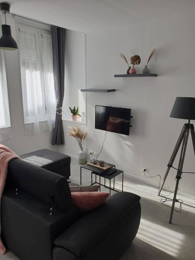 Gîte pour 6 personnes, avec terrasse dans Le Cateau-Cambrésis - 3