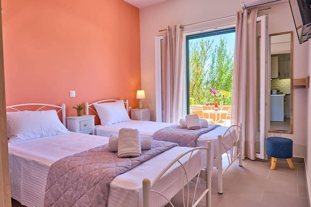 Geheel appartement, Vicky’s Luxury Apartment Sidari  in Sidari, Corfu
