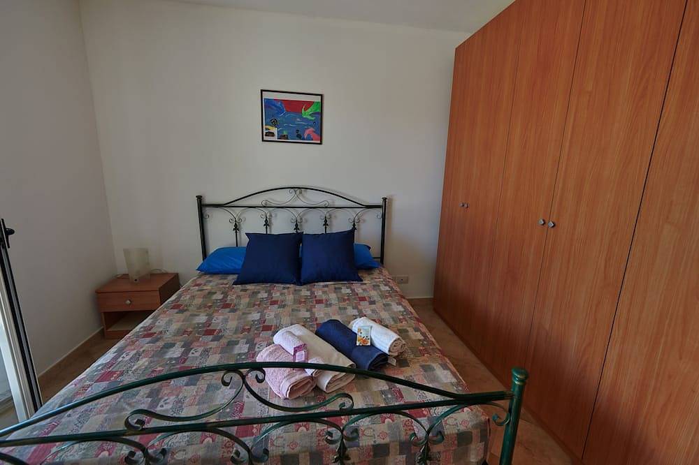 Ganze Wohnung, Casa Maja Badolato Ferienwohnung mit Terrasse 14 in Badolato, Catanzaro Provinz
