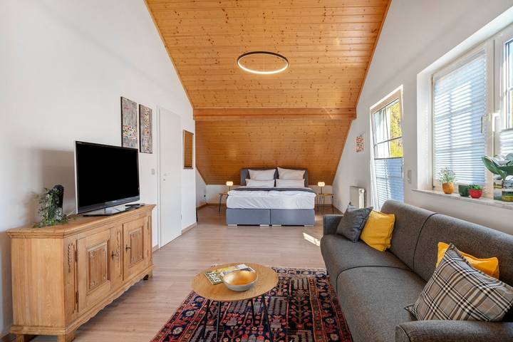 Hel lejlighed, Apartment 'Am Golfplatz, Baustert' with Wi-Fi in Baustert, Eifelkreis Bitburg-Prüm