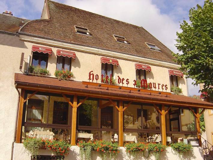 Hôtel pour 4 personnes, avec jardin ainsi que piscine et terrasse à Couches - 2