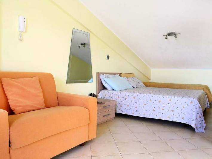 Appartamento intero, 6 Camere 7 Persone in Stazzo, Acireale