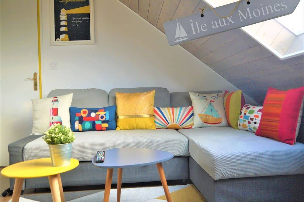 13K Apt Moines 39m²- Au Calme, vue sur les Toits, Proche Centre-ville in Vannes, Côte des Mégalithes