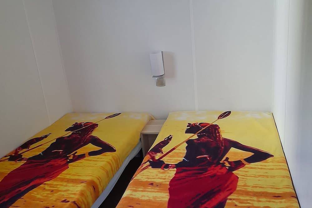 Mobil-home sur un terrain privé avec Jardin et Parking à 10min de la Plage in Dolus-d'Oléron, Côte de Beauté
