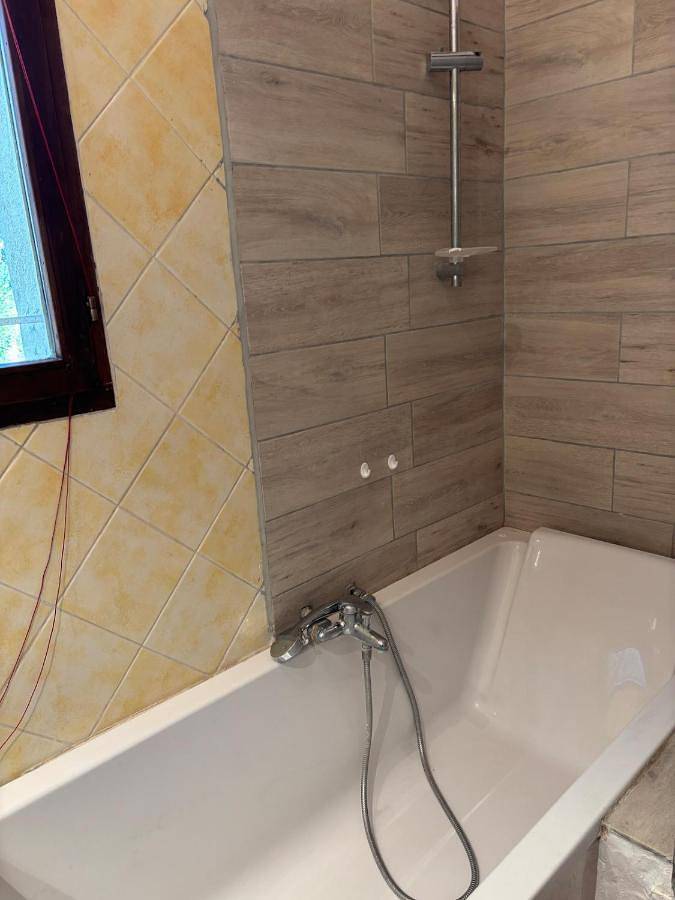 Location de vacances pour 4 personnes, avec terrasse ainsi que piscine et vue dans Office De Tourisme De Martigues - 4