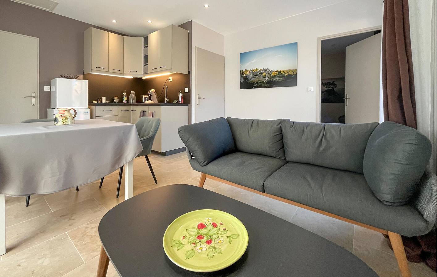 Gemütliche Wohnung mit WiFi und AC, in der Nähe von Aureille in Aureille, Arles und Umgebung