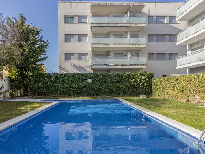 Apartamento de vacaciones para 6 personas, con terraza y jardín - 1