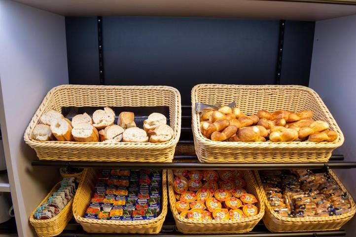 Hôtel pour 3 personnes, avec jardin et terrasse à Bourbonne-les-Bains - 2