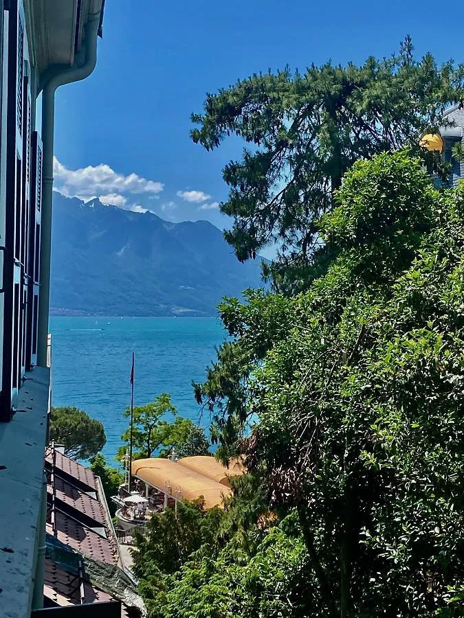 Apartamento de vacaciones para 5 personas, con terraza además de vistas y vistas al lago - 1