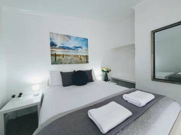 Gîte pour 5 personnes, avec jardin et vue dans Busselton