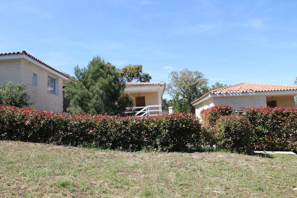 Mini-villa 2 chambres, 2 Sdb - à 50 mètres mer, à Porto-Vecchio in Porto-Vecchio, Arrondissement de Sartène