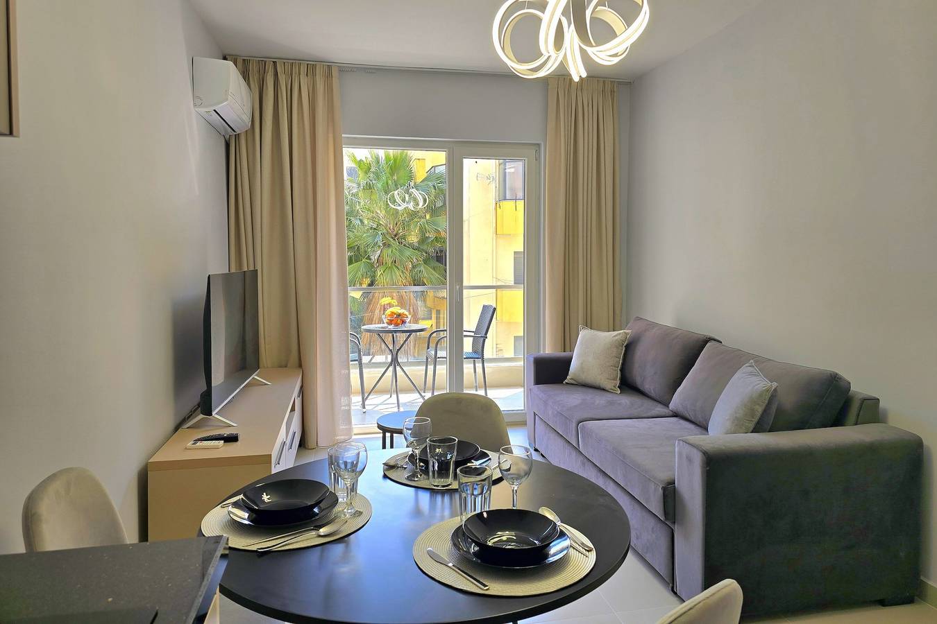 Ganze Wohnung, Happy Stay Apartment By The Sea 092 in Golem, Albanien