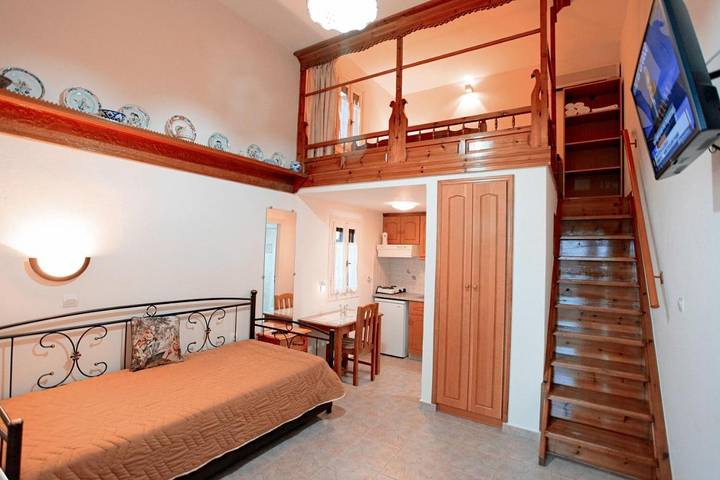 Maison d’hôte pour 2 personnes, avec balcon dans Skyros