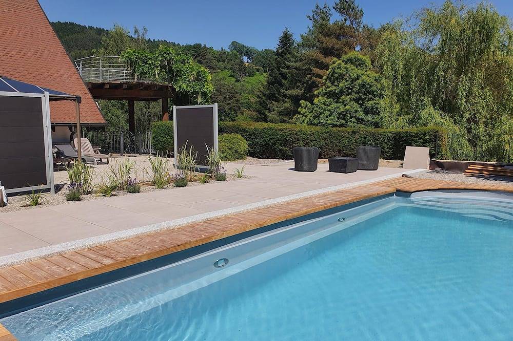 Ganze Wohnung, Gite L'Echiquier garden apartment terrace, outdoor swimming pool  in Soultzeren, Regionaler Naturpark Belchen der Vogesen