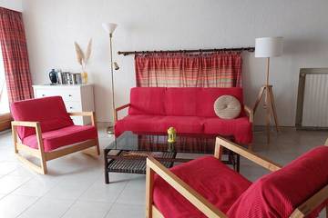 Location de vacances pour 6 personnes, avec jardin et balcon à Canale-di-Verde