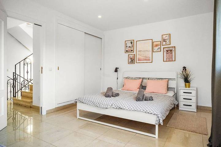 Finca mit Hund für 9 Personen, mit Garten, mit Haustier in Playa de Palma - 2