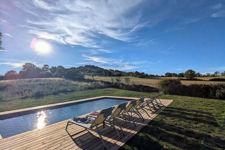Location de vacances pour 12 personnes, avec Terrasse et Jardin à Saint-Just-près-Brioude