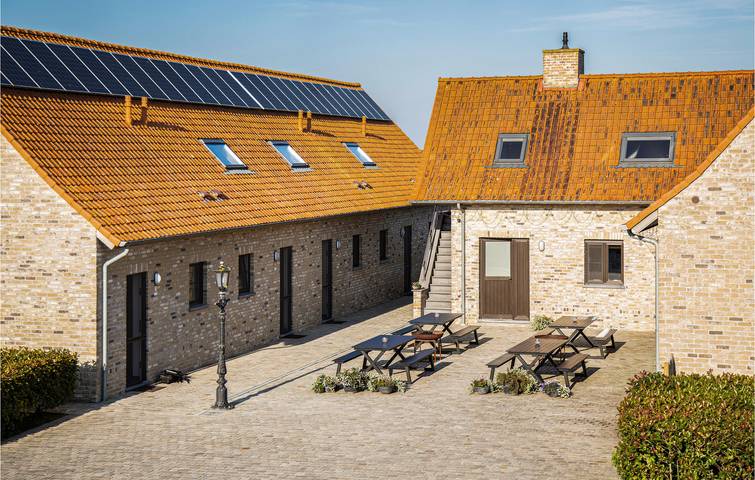 Ferienhaus für 30 Personen, mit Terrasse und Whirlpool sowie Garten und Sauna in Belgien - 2