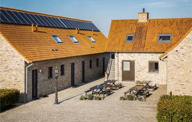 Maison De Vacances pour 30 Personnes dans Dixmude, Flandre, Photo 1