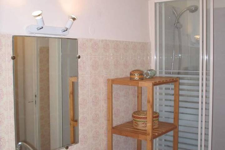 Location de vacances pour 4 personnes, avec terrasse et jardin à Saint-Maximin-la-Sainte-Baume - 4