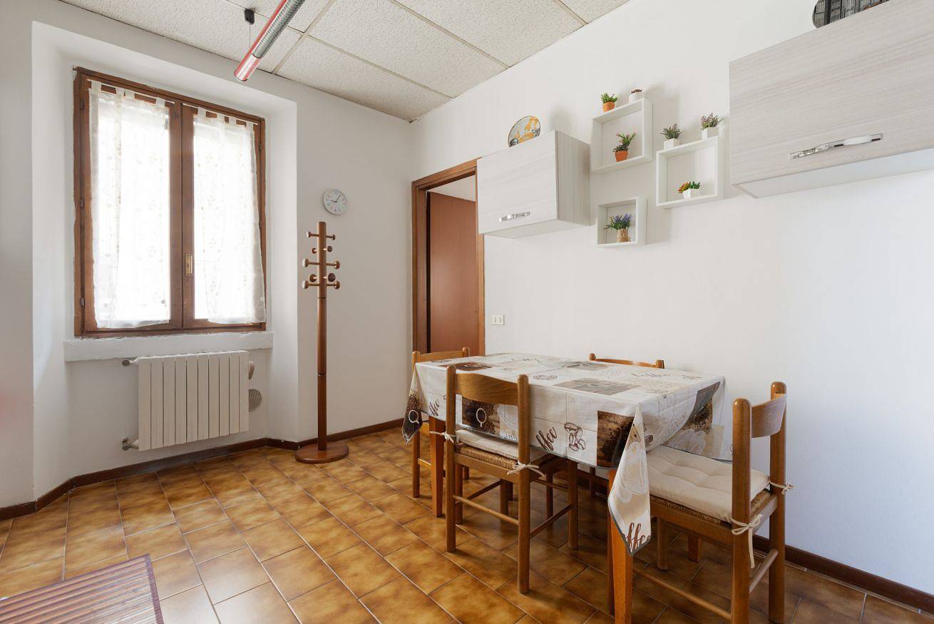 Ganze Wohnung, Piazza San Luigi 5 Mi Vk/Kb in Mailand, Mailand Provinz