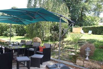 Gîte pour 12 personnes, avec jacuzzi ainsi que jardin et terrasse dans Quily