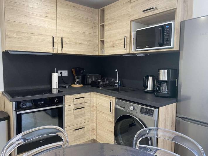 Gîte pour 2 personnes, avec balcon dans Port De Balaruc Les Bains - 2