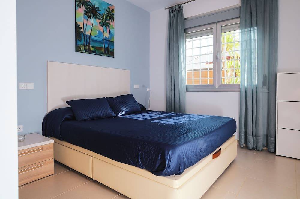 Villa With Private Pool in Pilar de la Horadada, Costa Blanca