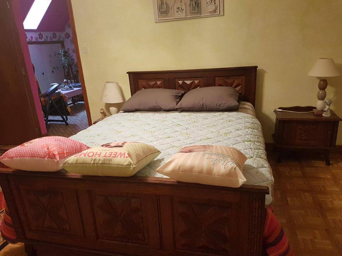 Chambre d’hôte pour 2 personnes avec vue in Laguiole, Parc naturel régional de l'Aubrac