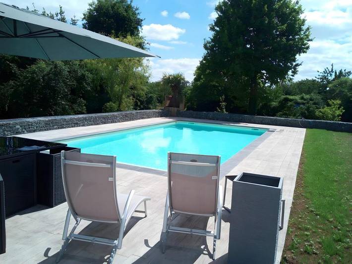 Chambre d’hôte pour 4 personnes, avec piscine et jardin, animaux acceptés