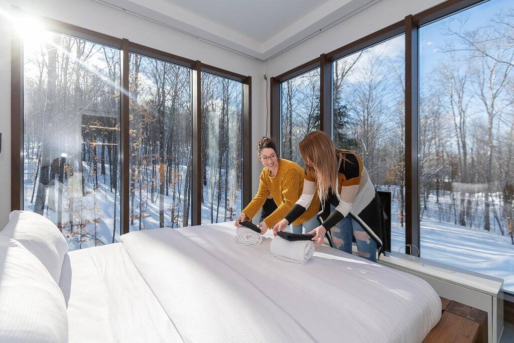 Nordic Lodge Tremblant -5 Bdrs,Hot Tub,Pool Table in La Conception, Québec