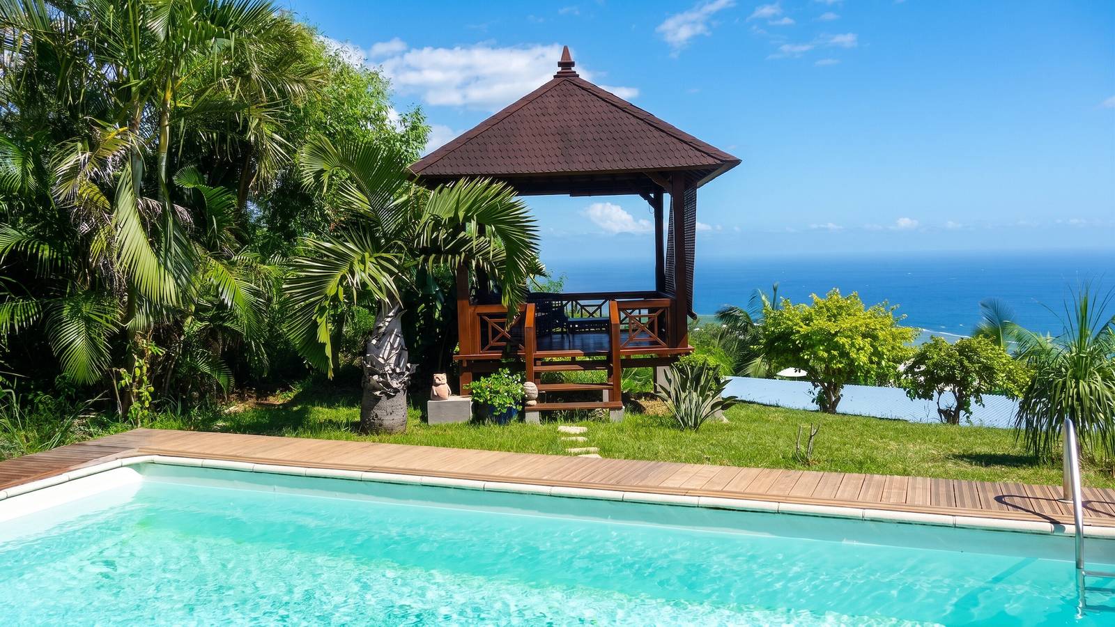 Entire apartment, Cozy apartment with sea view in Les Avirons, La Réunion