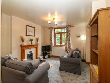 Log Cabin for 5 People in Betws-y-Coed, Conwy region, Photo 2