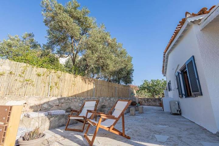 Gîte pour 4 personnes, avec balcon dans Égine - 4